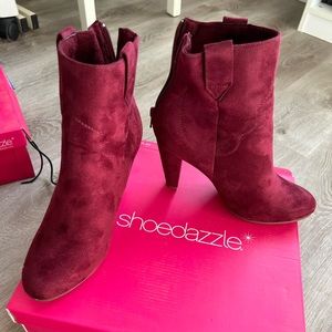 Shoedazzle bootie